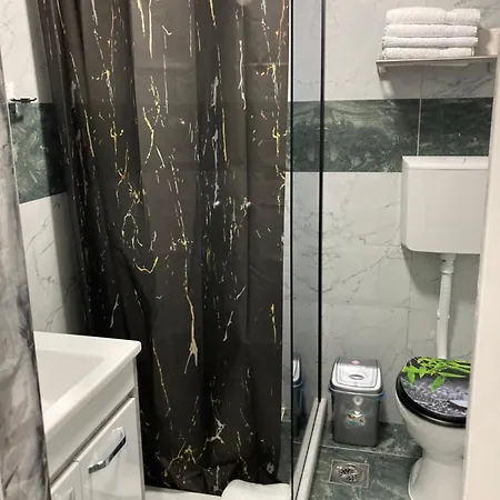 דירה Aleksandar 2 *